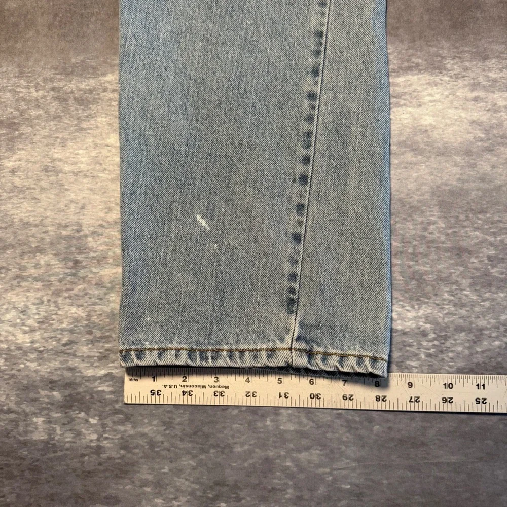 Levi 505 Regular Fit Mens Light Wash Denim Jeans Blue 36‎ x 30 Distressed Paint